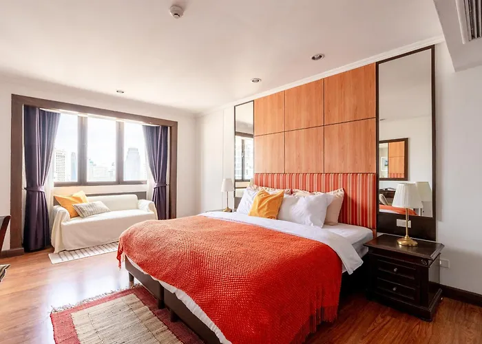 Artichoke Suite Sukhumvit, Nana Bts