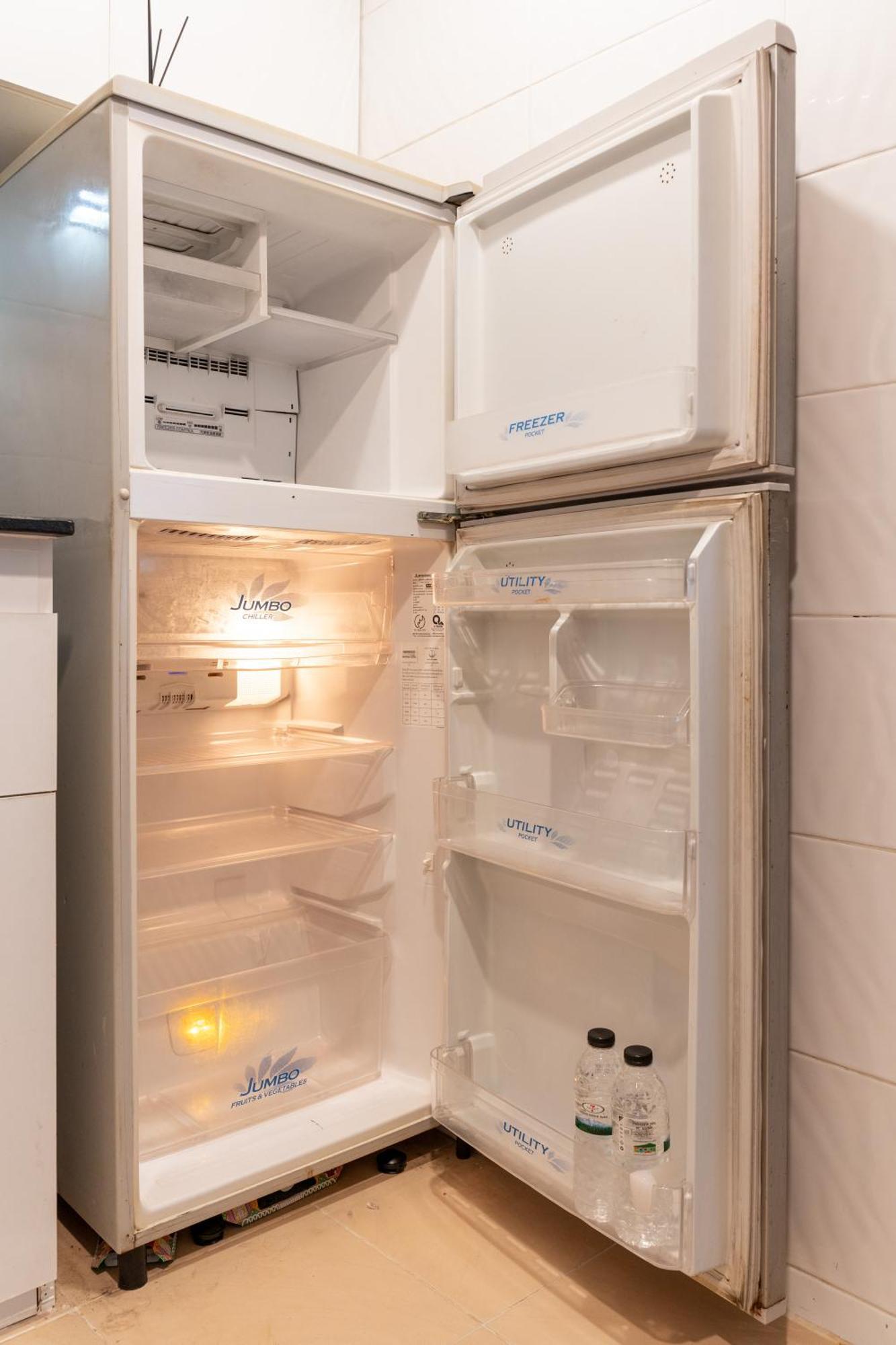 Artichoke Sukhumvit, Nana Bts Apartment *